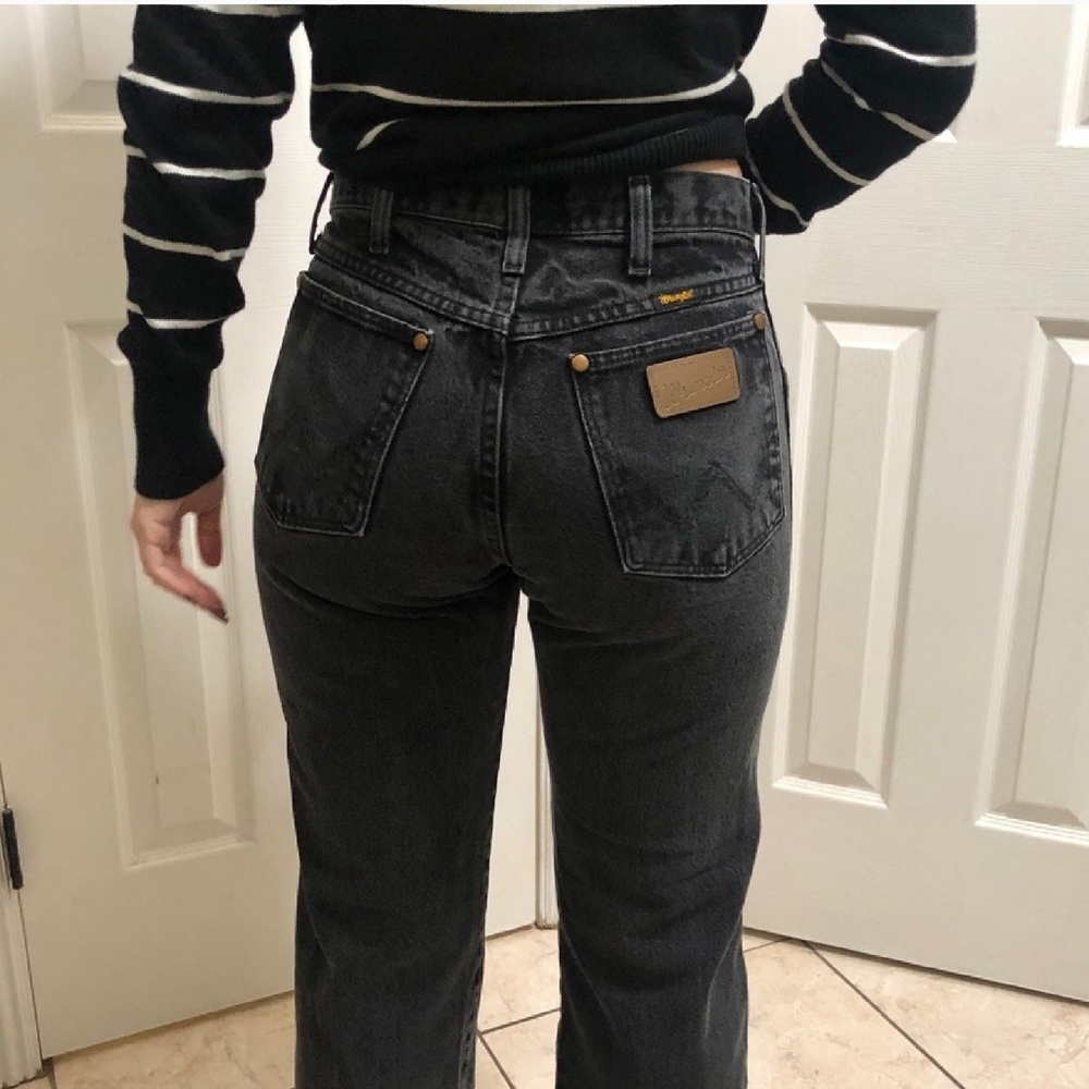 *NEW* WRANGLER JEANS!! *Reselling*